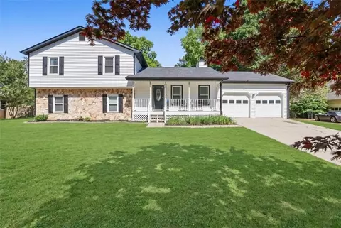 4805 Brandon Acres Ln, Buford, GA 30519