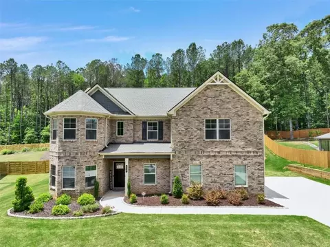 416 Traditions Ln, Hampton, GA 30228