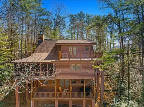 451 Pinecrest Rd, Sautee Nacoochee, GA 30571
