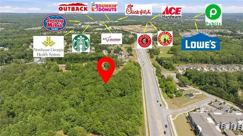 1661 Friendship Rd, Hoschton, GA 30548