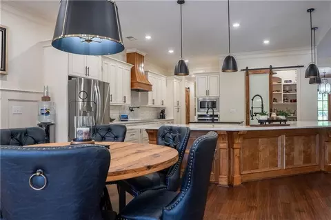 Dining - 5888 Cobbham Rd, Appling, GA 30802 photo 1 of 3