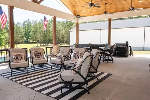 Exterior - 5888 Cobbham Rd, Appling, GA 30802 photo 10 of 17