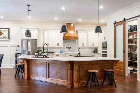 Kitchen - 5888 Cobbham Rd, Appling, GA 30802 photo 2 of 3