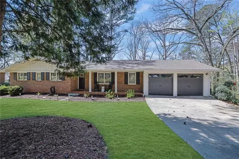 322 Linda Dr, Tucker, GA 30084
