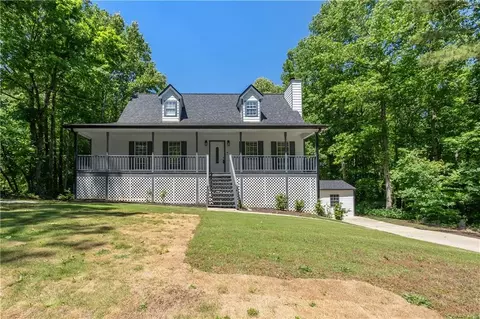1631 Jefferson Ln, Douglasville, GA 30134