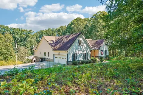 5925 Cantrell Cir, Cumming, GA 30041
