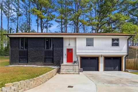 2470 Northbrook Rd, Snellville, GA 30039