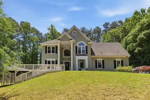 2487 Windchase Ct, Buford, GA 30518