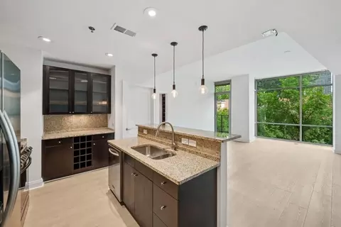 905 Juniper St NE #316, Atlanta, GA 30309