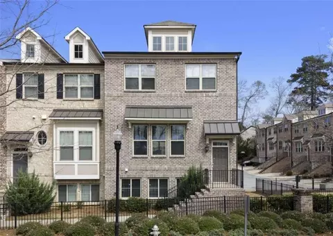 1833 Hislop Ln, Atlanta, GA 30345