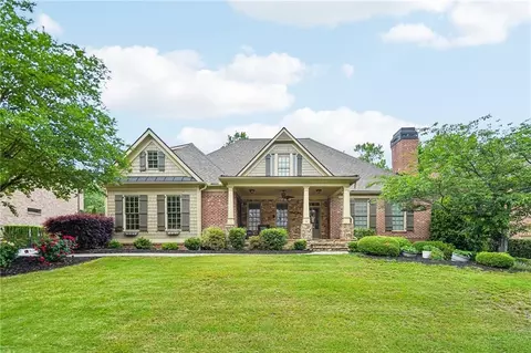 2919 Hidden Falls Dr, Buford, GA 30519