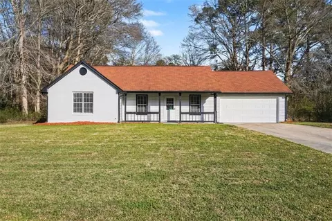 79 Water View Dr, Stockbridge, GA 30281