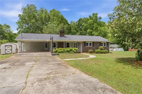 115 Windy Hill Ct, Alpharetta, GA 30004