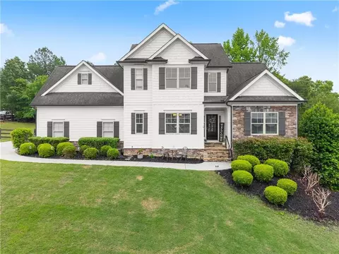 10 Coppage Ln NW, Cartersville, GA 30120