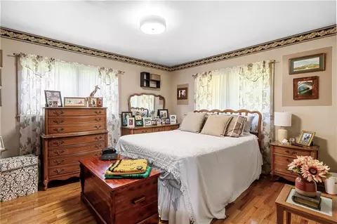 Bedroom - 106 E Valley Rd, Rome, GA 30161 photo 1 of 2