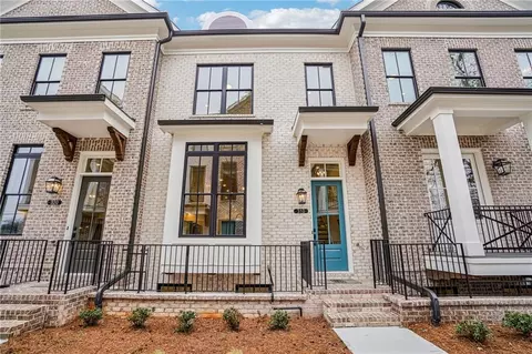 310 Crimson Pine Aly #10, Alpharetta, GA 30009