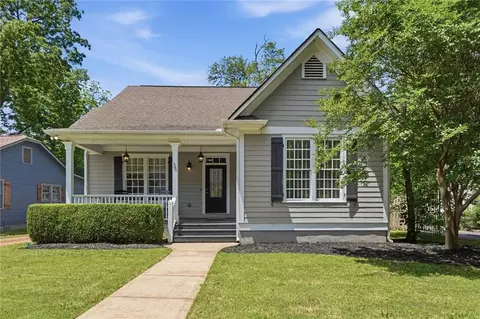 35 Etowah Dr, Cartersville, GA 30120