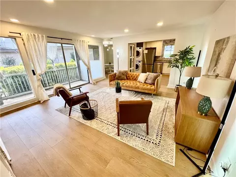 346 Carpenter Dr #17, Atlanta, GA 30328