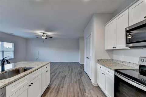 Kitchen - 489 Samara Ct, Fairburn, GA 30213 photo 3 of 7