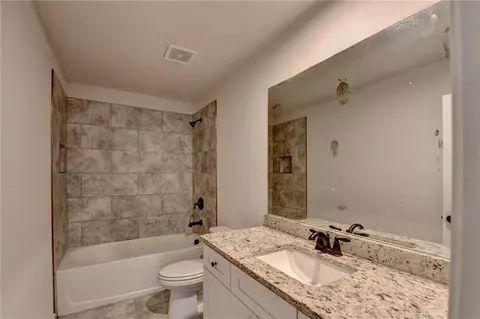 Bath - 489 Samara Ct, Fairburn, GA 30213 photo 6 of 6