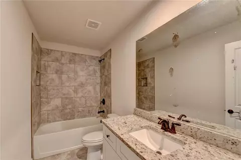 Bath - 489 Samara Ct, Fairburn, GA 30213 photo 5 of 6