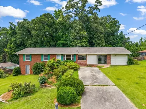 8 Elita Dr, Gainesville, GA 30504