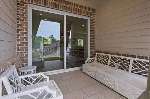 Exterior - 6852 Silver Maple Dr, Rex, GA 30273 photo 6 of 10