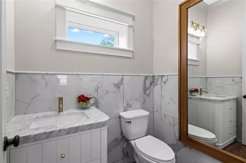 Bath - 6852 Silver Maple Dr, Rex, GA 30273 photo 1 of 11