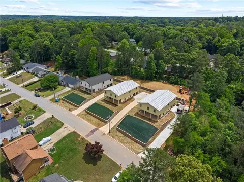 View/Area - 6852 Silver Maple Dr, Rex, GA 30273 photo 2 of 6