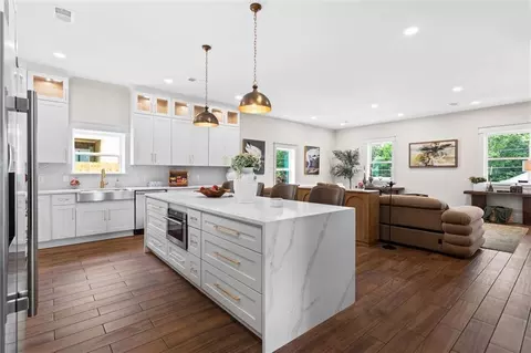 Kitchen - 6852 Silver Maple Dr, Rex, GA 30273 photo 3 of 5