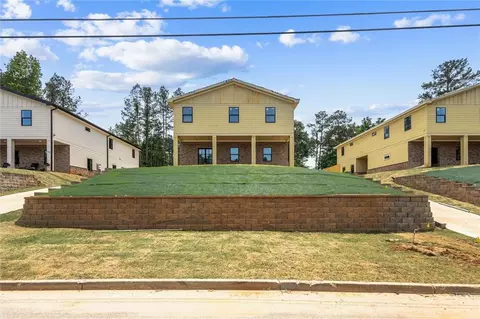 6848 Silver Maple Dr, Rex, GA 30273