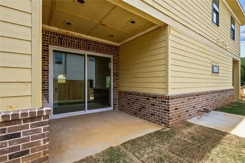 Exterior - 6848 Silver Maple Dr, Rex, GA 30273 photo 3 of 3