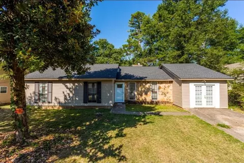 399 Sir Winston Ct, Jonesboro, GA 30238