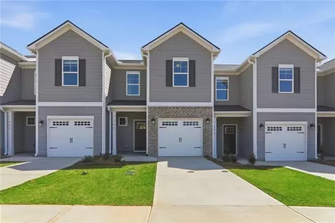 153 Chastain Dr, Cartersville, GA 30120