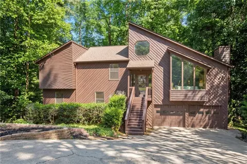 587 Norman Way NW, Kennesaw, GA 30144
