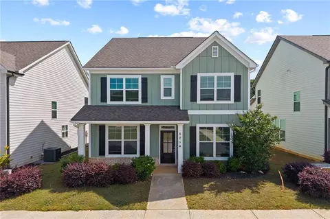 5214 Blake Br, Flowery Branch, GA 30542