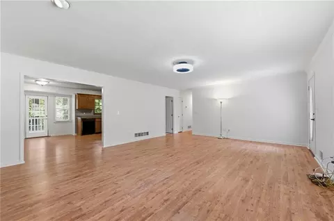 Living - 3391 Blue Jay Dr, Duluth, GA 30096 photo 6 of 6