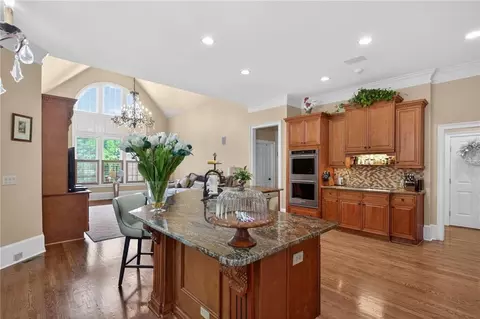 Kitchen - 420 Bevy Ct, Duluth, GA 30097 photo 5 of 6
