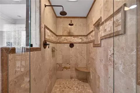 Bath - 420 Bevy Ct, Duluth, GA 30097 photo 5 of 10