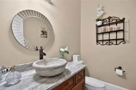 Bath - 420 Bevy Ct, Duluth, GA 30097 photo 1 of 10