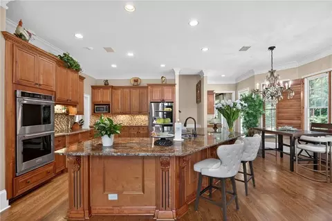 Kitchen - 420 Bevy Ct, Duluth, GA 30097 photo 6 of 6