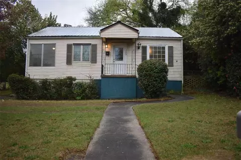 3560 Mckenzie Dr, Macon, GA 31204