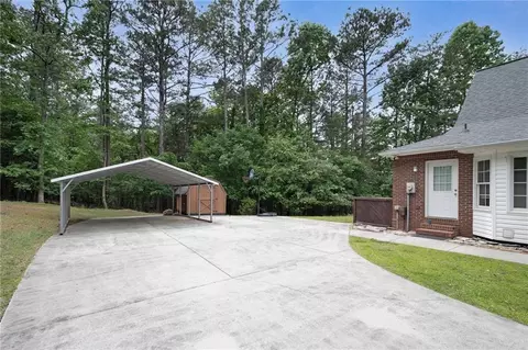 Exterior - 337 Fields Ferry Dr NE, Calhoun, GA 30701 photo 6 of 14