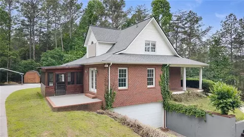 Exterior - 337 Fields Ferry Dr NE, Calhoun, GA 30701 photo 4 of 14