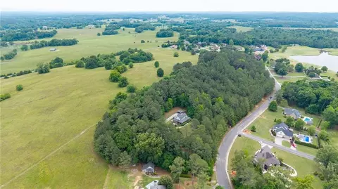 View/Area - 337 Fields Ferry Dr NE, Calhoun, GA 30701 photo 2 of 4