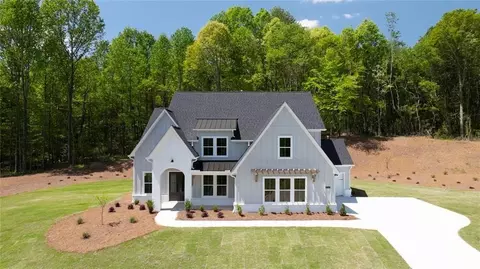 8330 Creekside Overlook Dr, Gainesville, GA 30506
