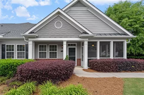 2716 Grapevine Cir, Cumming, GA 30041