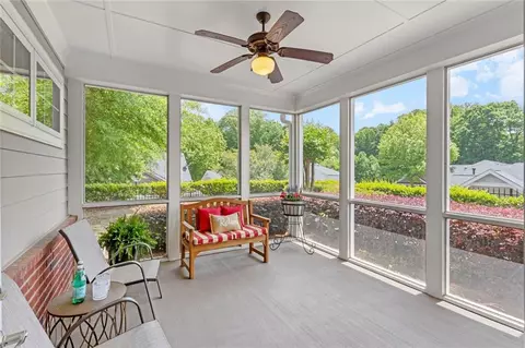 2716 Grapevine Cir, Cumming, GA 30041