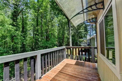 Exterior - 1530 Plunketts Rd, Buford, GA 30519 photo 11 of 14