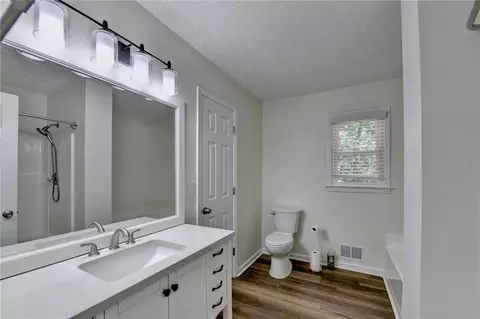 Bath - 1530 Plunketts Rd, Buford, GA 30519 photo 1 of 2